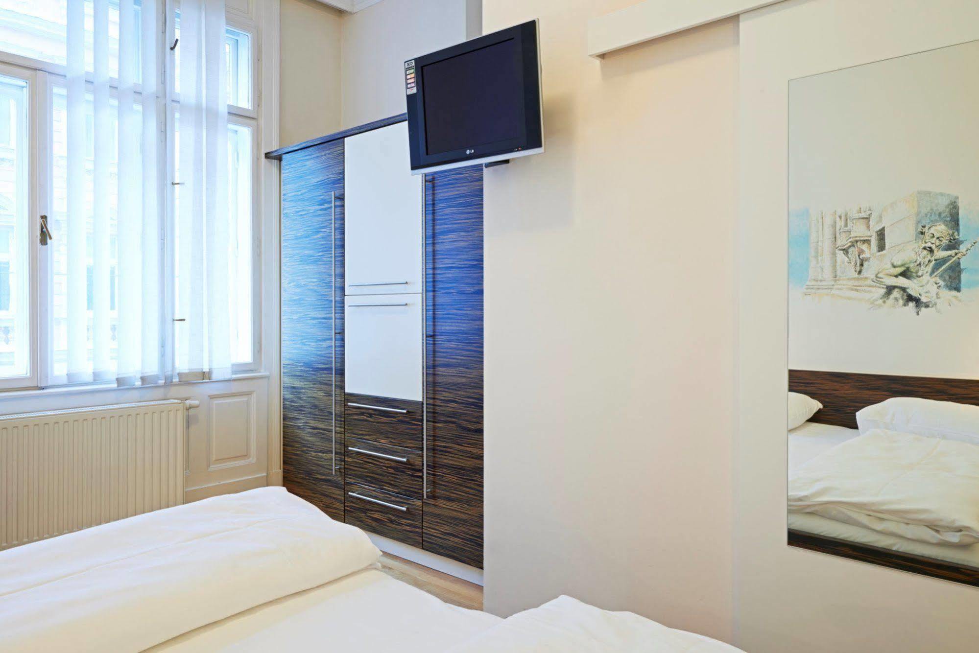 Dauntown Rooms - Self Check-In เวียนนา ภายนอก รูปภาพ